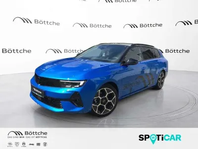 Gebraucht Opel Astra Ultimate 131 PS (96 kW) 2024 Kobalt blau Kombi