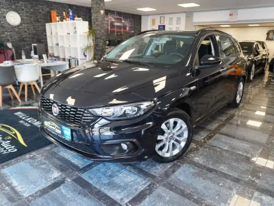 Occasion Fiat Tipo Lounge 120 ch (88 kW) 2017 Noir Break