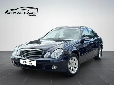 Gebraucht Mercedes E200 163 PS (119 kW) 2002 Blau Limousine