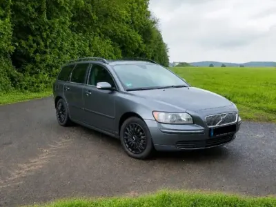 Gebraucht Volvo V50 Momentum 140 PS (102 kW) 2004 Grau Kombi