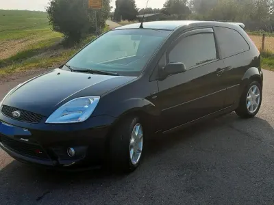 Gebraucht Ford Fiesta Sport 101 PS (74 kW) 2005 Schwarz Kleinwagen