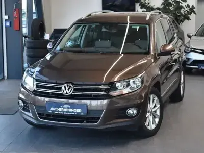 Używany VW Tiguan Sportline 140 KM (102 kW) 2012 Brązowy SUV