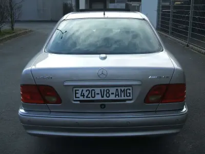 Gebraucht Mercedes E420 AMG 279 PS (205 kW) 1996 Silber Limousine