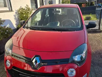 Brugt Renault Twingo 75 HK (55 kW) 2012 Rød Hatchback