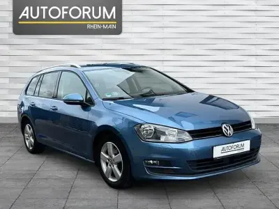 Second-hand VW Golf VII Comfortline 105 CP (77 kW) 2014 Albastru Break