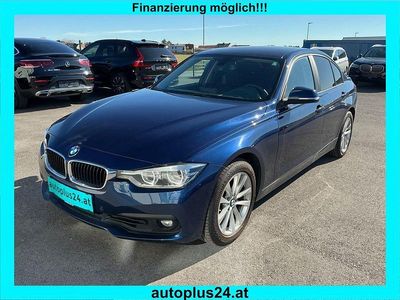 Second-hand BMW 330 258 CP (189 kW) 2018 Albastru Berlinǎ
