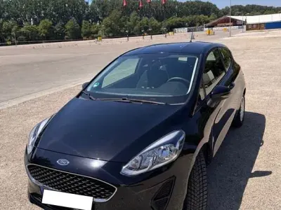 Gebraucht Ford Fiesta Trend 75 PS (55 kW) 2019 Schwarz Kleinwagen
