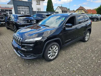 Gebraucht Jeep Cherokee Limited 200 PS (147 kW) 2015 Brilliant black crystal pearl SUV