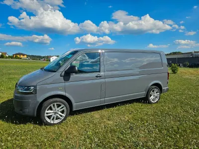 Gebraucht VW T5 179 PS (131 kW) 2011 Grau Van