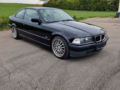 gebraucht BMW 316 Coupe i 98000 km