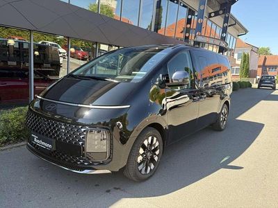 Gebraucht Hyundai Staria Signature 224 PS (164 kW) 2025 Abyss black Van / Kleinbus