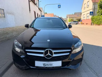 Second-hand Mercedes C180 156 CP (114 kW) 2016 Negru Break