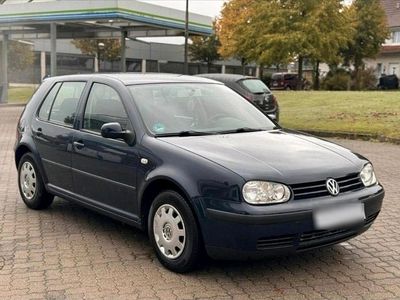 Gebraucht VW Golf IV 75 PS (55 kW) 2001 Blau Kleinwagen