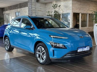 Gebraucht Hyundai Kona Edition 30+ 100 kW (136 PS) 2022 Blau SUV