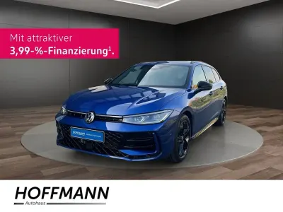 Gebraucht VW Passat R-line 265 PS (194 kW) 2025 Blau Kombi
