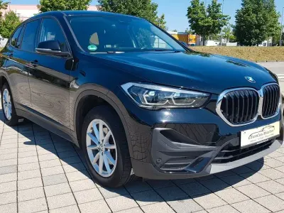 Gebraucht BMW X1 Performance 150 PS (110 kW) 2022 Schwarz SUV