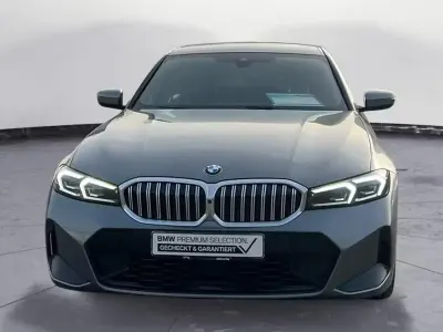 Usata BMW 320 M Sport 190 CV (139 kW) 2025 Grigio Berlina