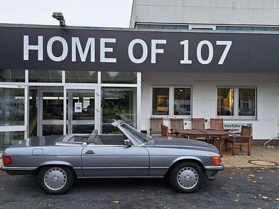 Grau Gebraucht 1988 Mercedes 560 Cabrio | 59.950 €