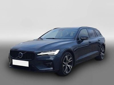 Gebraucht Volvo V60 Plus 197 PS (144 kW) 2025 Blau Kombi
