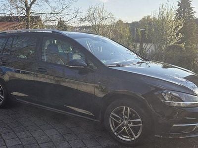 Gebraucht VW Golf VII Join 150 PS (110 kW) 2018 Schwarz Kombi