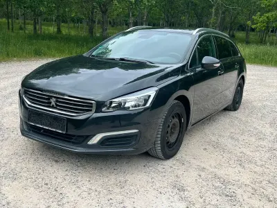Gebraucht Peugeot 508 SW Active 120 PS (88 kW) 2017 Schwarz Kombi