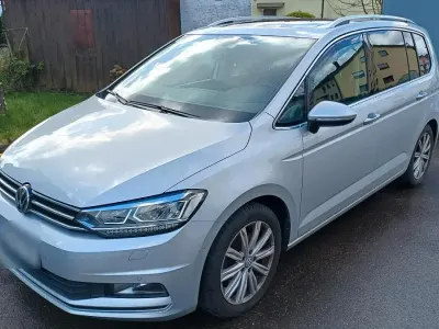 Gebraucht VW Touran Highline 150 PS (110 kW) 2016 Grau Van / Kleinbus