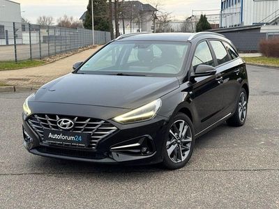 Second-hand Hyundai i30 Trend 120 CP (88 kW) 2023 Negru Break