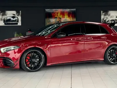 Używany Mercedes A45 AMG AMG 421 KM (309 kW) 2021 Czerwony Sedan/Limuzyna