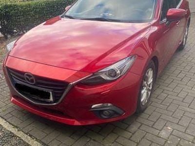 Gebraucht Mazda 3 Nakama 120 PS (88 kW) 2016 Rot Limousine