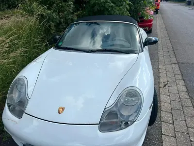 Gebraucht Porsche 986 Boxster 260 PS (191 kW) 2004 Weiß Cabrio