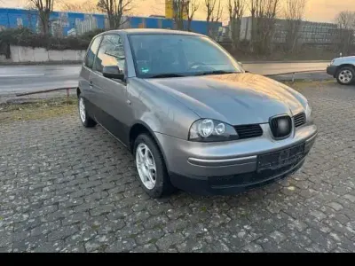 Gebraucht Seat Arosa 75 PS (55 kW) 2003 Silber Kleinwagen