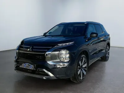 Ny Mitsubishi Outlander P-HEV Top 306 HK (225 kW) 2026 Grå SUV