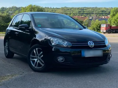 Gebraucht VW Golf VI 80 PS (58 kW) 2009 Schwarz Kleinwagen