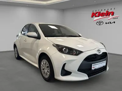 Gebraucht Toyota Yaris Comfort 72 PS (52 kW) 2022 Weiß Kleinwagen