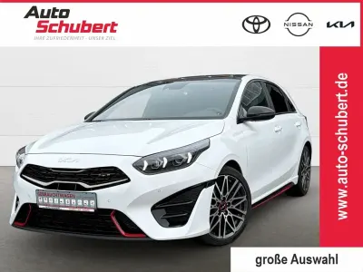 Gebraucht Kia Ceed GT GT 204 PS (150 kW) 2023 (hw2) deluxeweiss met. Limousine