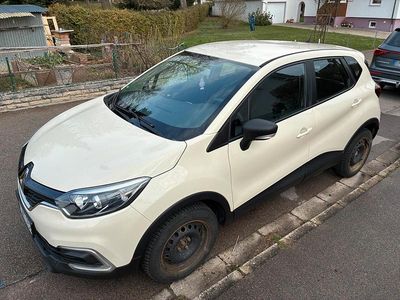 Gebraucht Renault Captur 90 PS (66 kW) 2017 Beige SUV