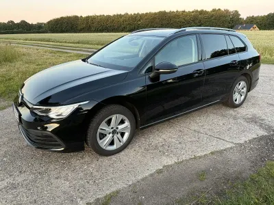 Gebraucht VW Golf VIII Style 150 PS (110 kW) 2023 Schwarz Kombi