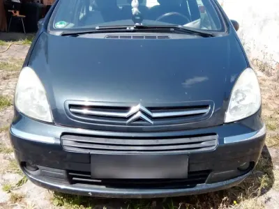 Gebraucht Citroën Xsara Picasso 109 PS (80 kW) 2007 Grau Van / Kleinbus