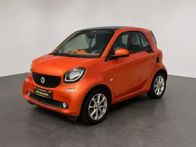 Gebraucht Smart ForTwo Coupé Passion 90 PS (66 kW) 2017 Orange Coupé