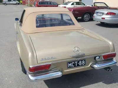 Brugt Mercedes 230 152 HK (111 kW) 1964 Guld Cabriolet