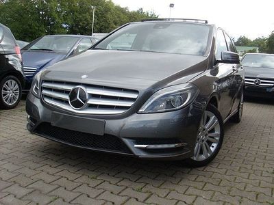 Mercedes B200