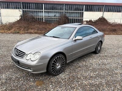 Gebraucht Mercedes CLK320 Avantgarde 218 PS (160 kW) 2005 Silber Coupé