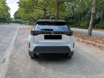 Gebraucht Toyota Yaris Cross Plus 131 PS (96 kW) 2025 Weiß SUV