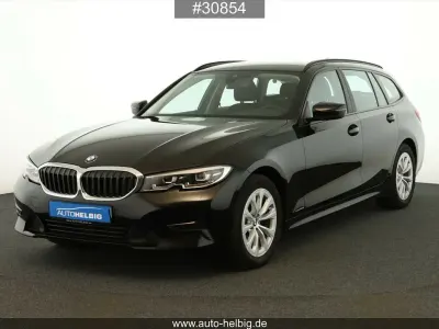 Gebraucht BMW 320 Advantage 190 PS (139 kW) 2020 Schwarz Kombi