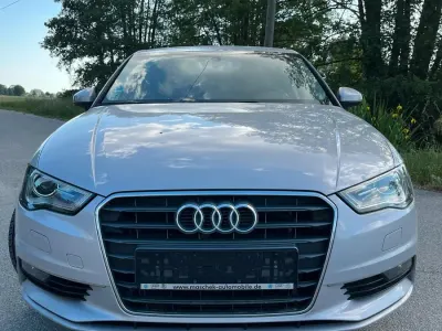 Gebraucht Audi A3 150 PS (110 kW) 2015 Silber Limousine