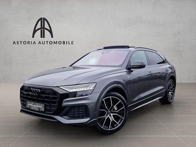 Gebraucht Audi Q8 S-Line 286 PS (210 kW) 2021 Samuraigrau SUV