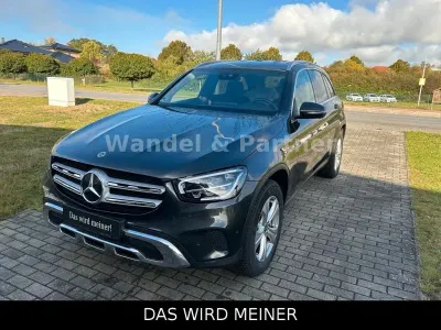 Gebraucht Mercedes GLC300de 194 PS (142 kW) 2022 Grau SUV