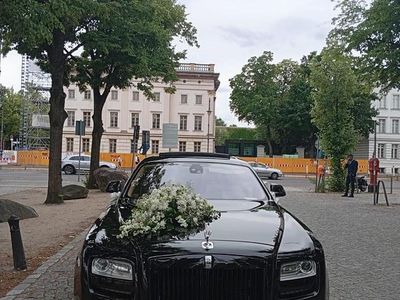 Schwarz Gebraucht 2009 Rolls Royce Ghost Limousine | 110.000 €