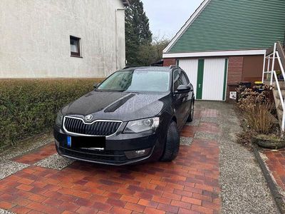 Gebraucht Skoda Octavia Style 110 PS (80 kW) 2015 Schwarz Kleinwagen