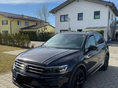 Gebraucht VW Tiguan Highline 239 PS (175 kW) 2017 Schwarz SUV